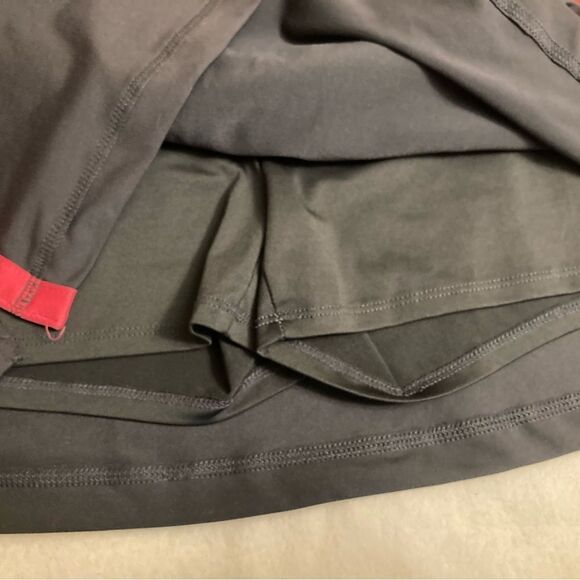 Old Navy Gray and Pink Skort - Picture 6 of 7